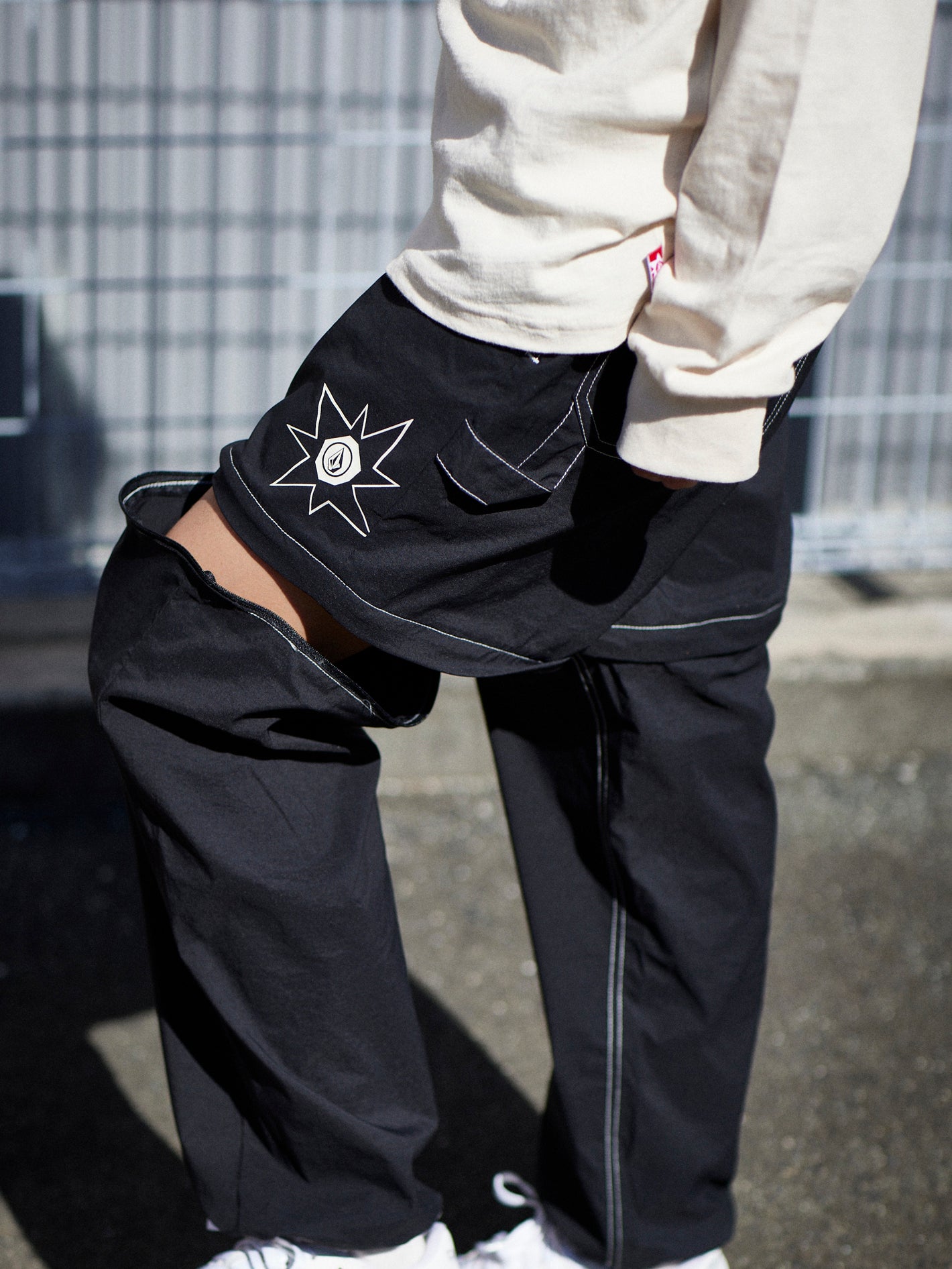 Tokyo True Convertible Elastic Waist Pants - Black – Volcom US