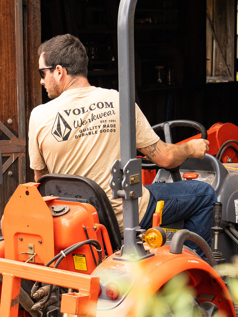 Volcom Workwear Short Sleeve Tee - Gravel