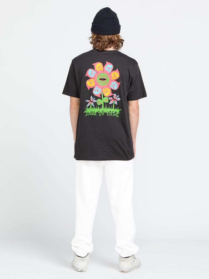 Flower Budz Farm to Yarn Short Sleeve Tee - Stealth