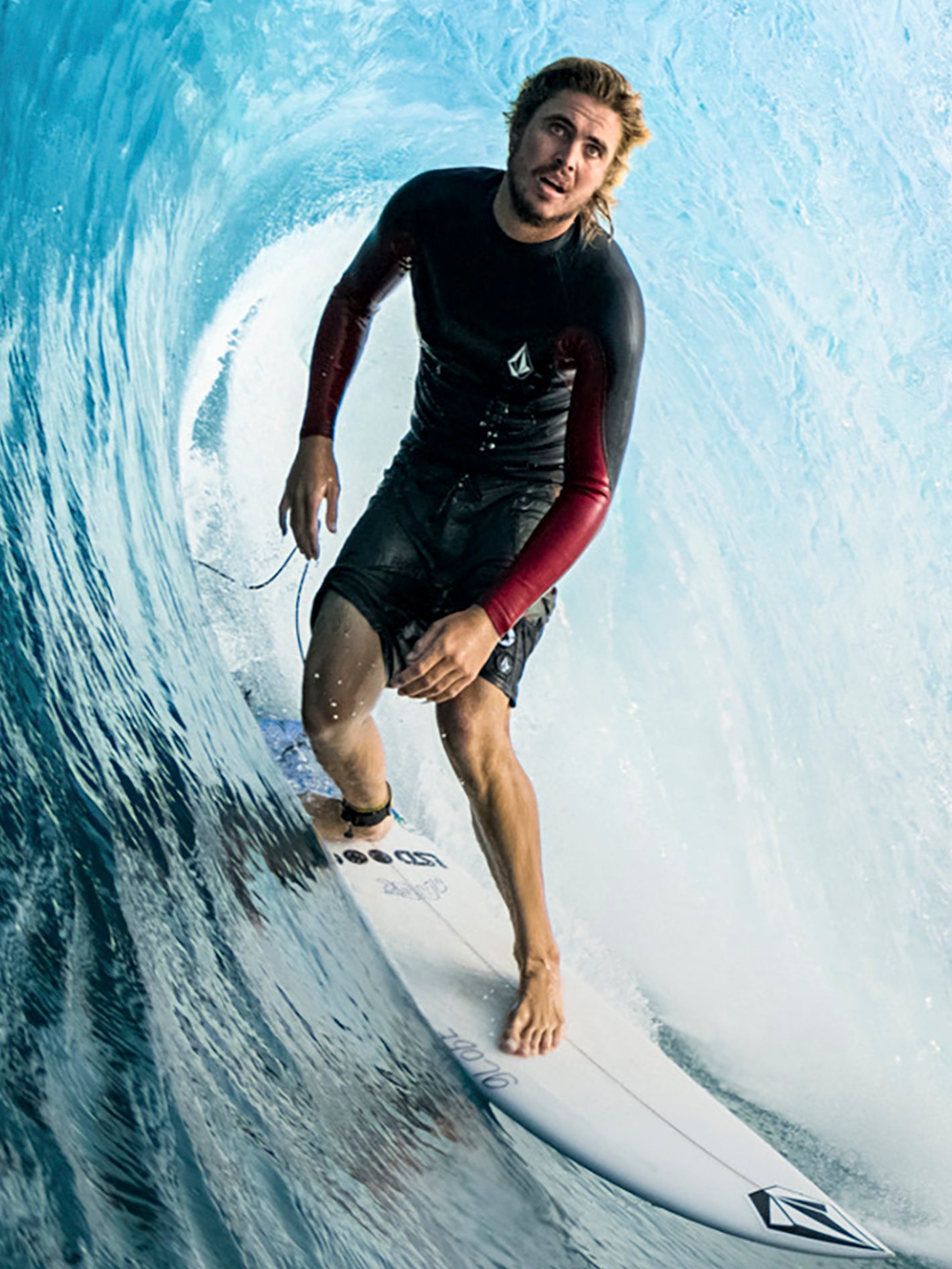 Surf Vitals Jack Robinson 2MM UPF 50 Wetsuit Jacket - Black – Volcom US