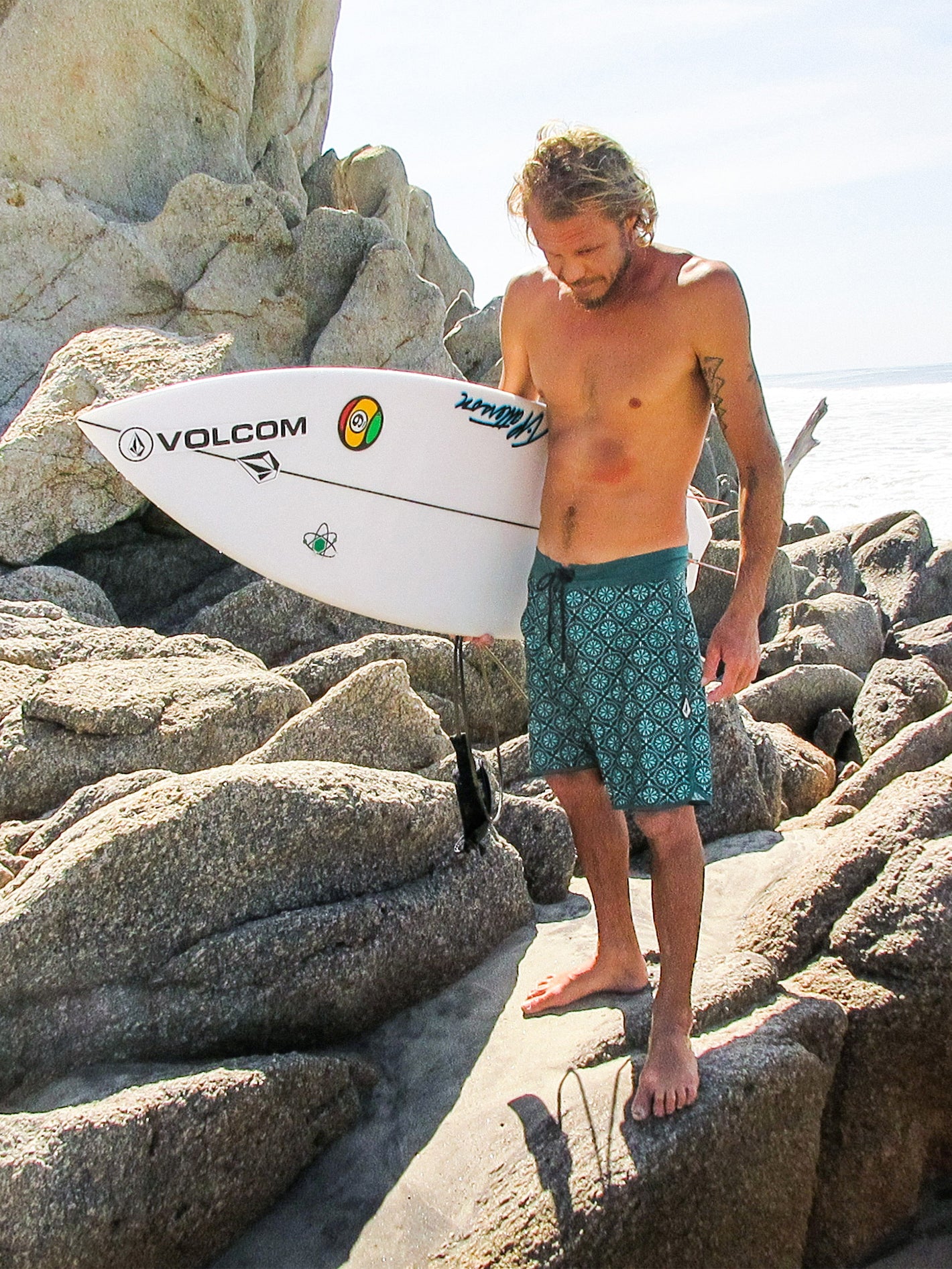 Solarizor Scallop Mod-Tech Trunks - Black – Volcom US