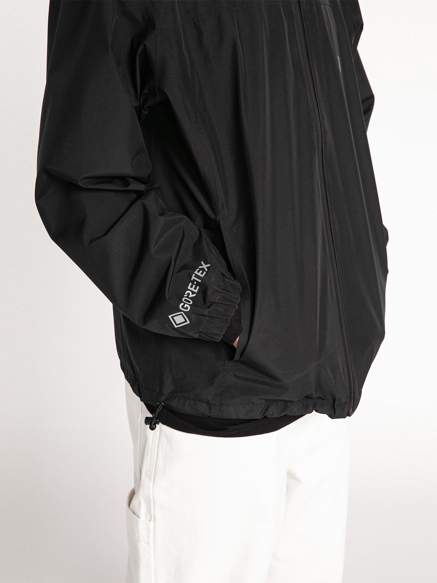 Stone Shell Gore-Tex Jacket - Black | Volcom US