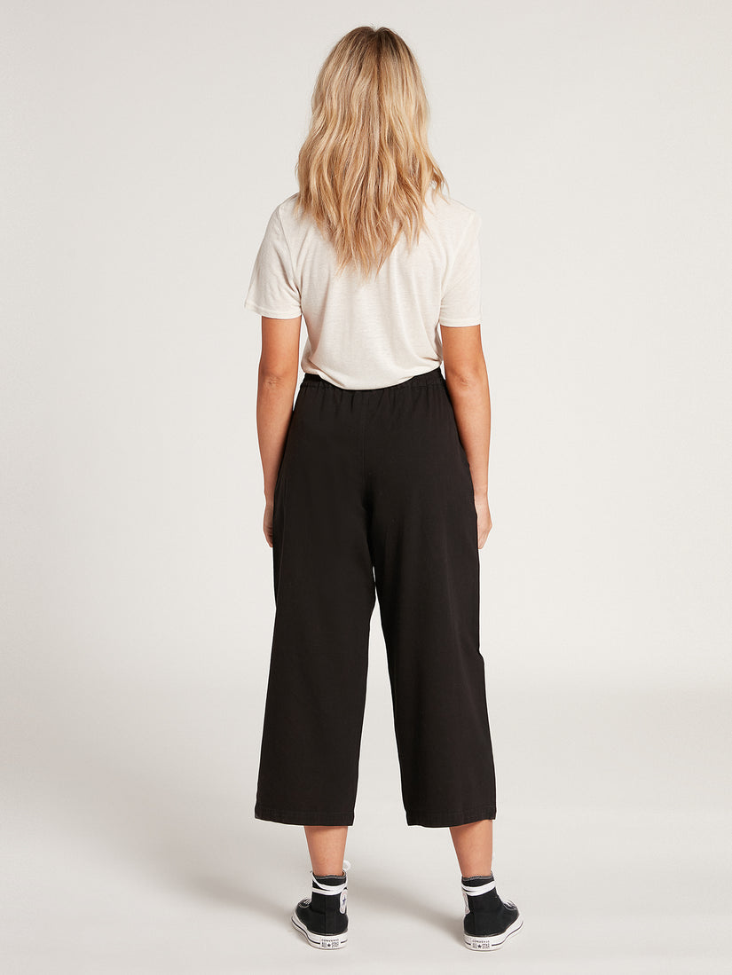 Struttin Stone Cropped Chino Pant - Black (B1222101_BLK) [B]