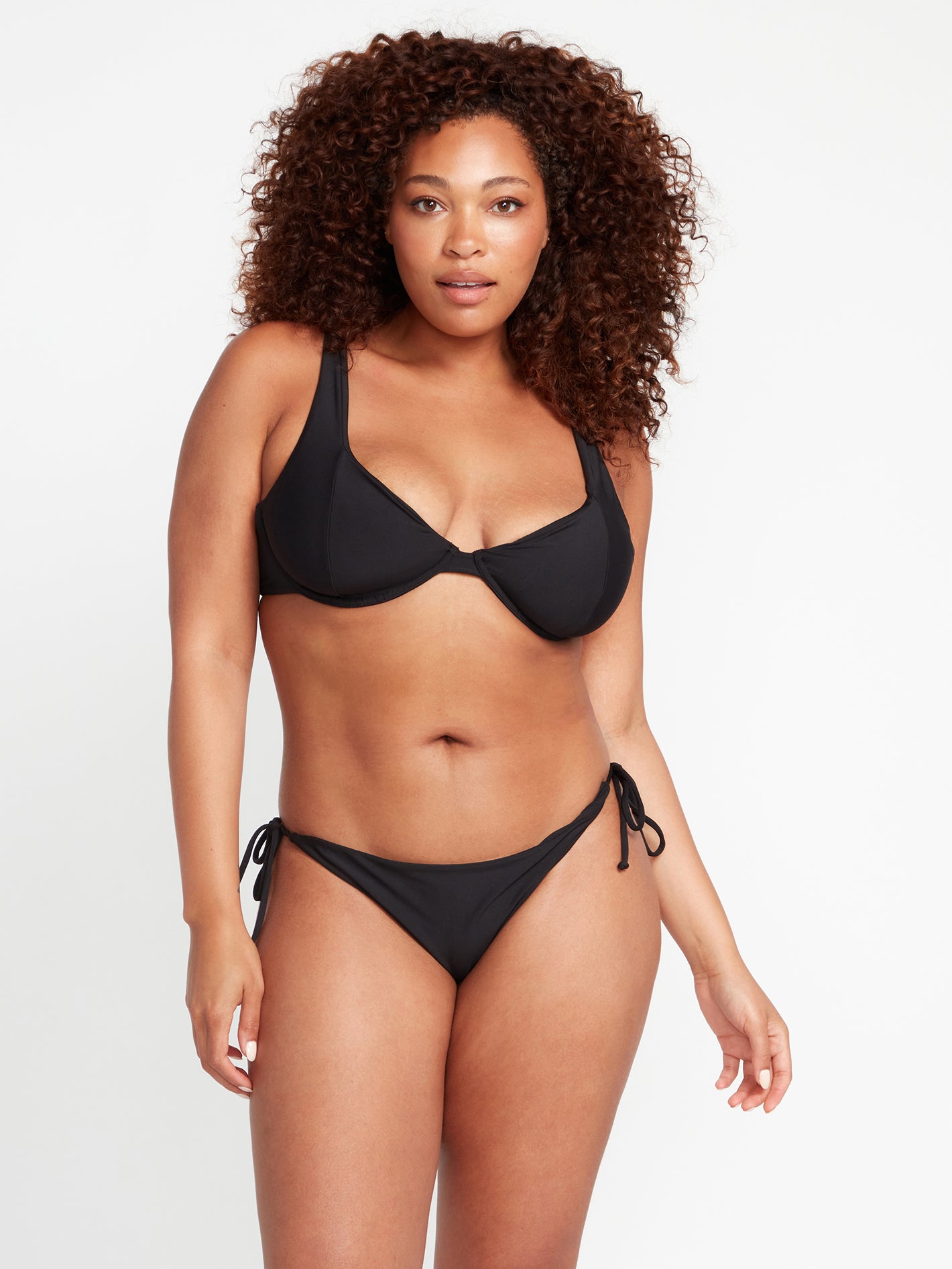 Simply Seamless U-Wire Bikini Top - Black – Volcom US