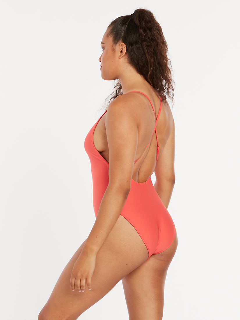 Simply Seamless One Piece - Pistol Punch