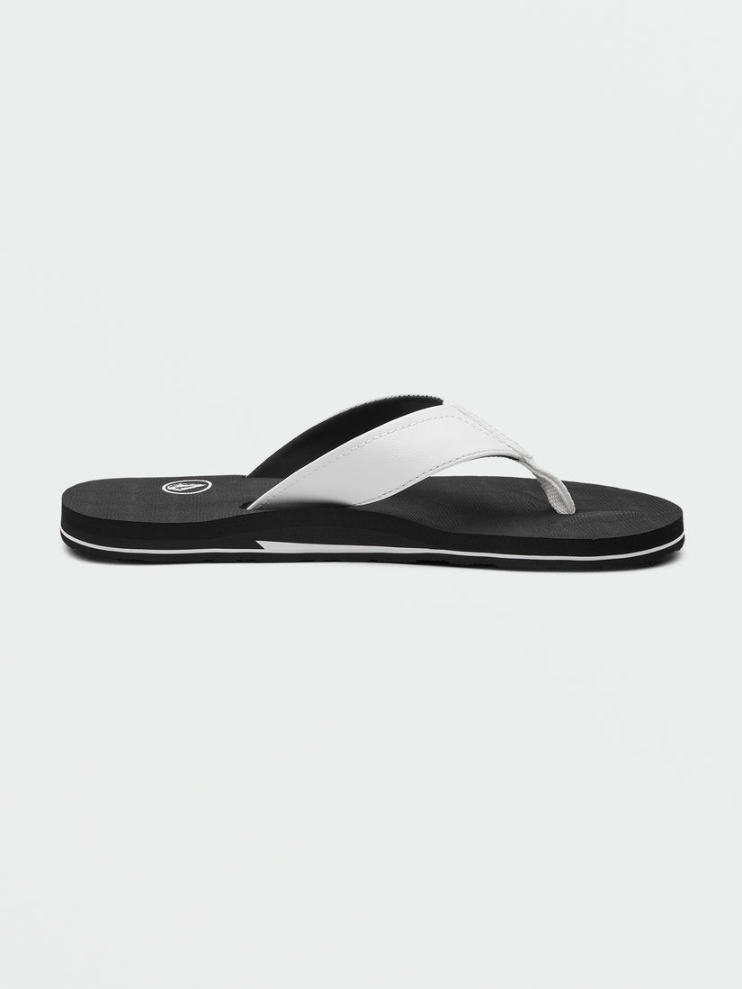 Victor Sandals- White (V0812351_WHT) [2]