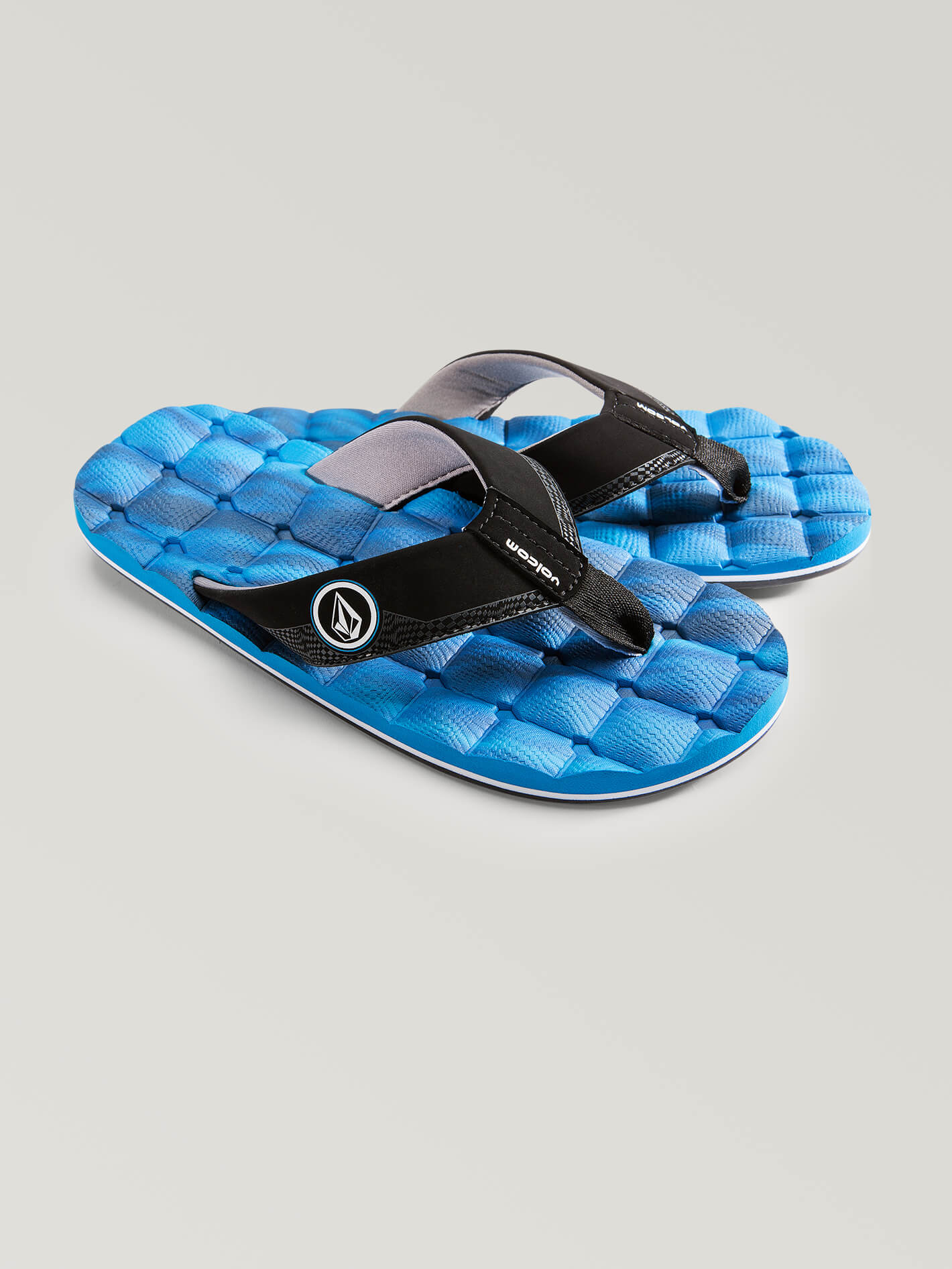 Volcom flip flops shops mens